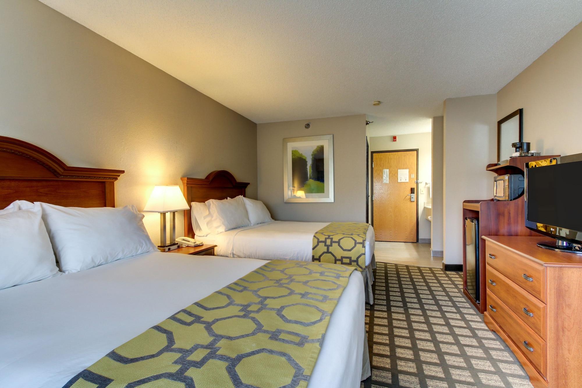 Baymont By Wyndham Galesburg Hotel Exterior photo