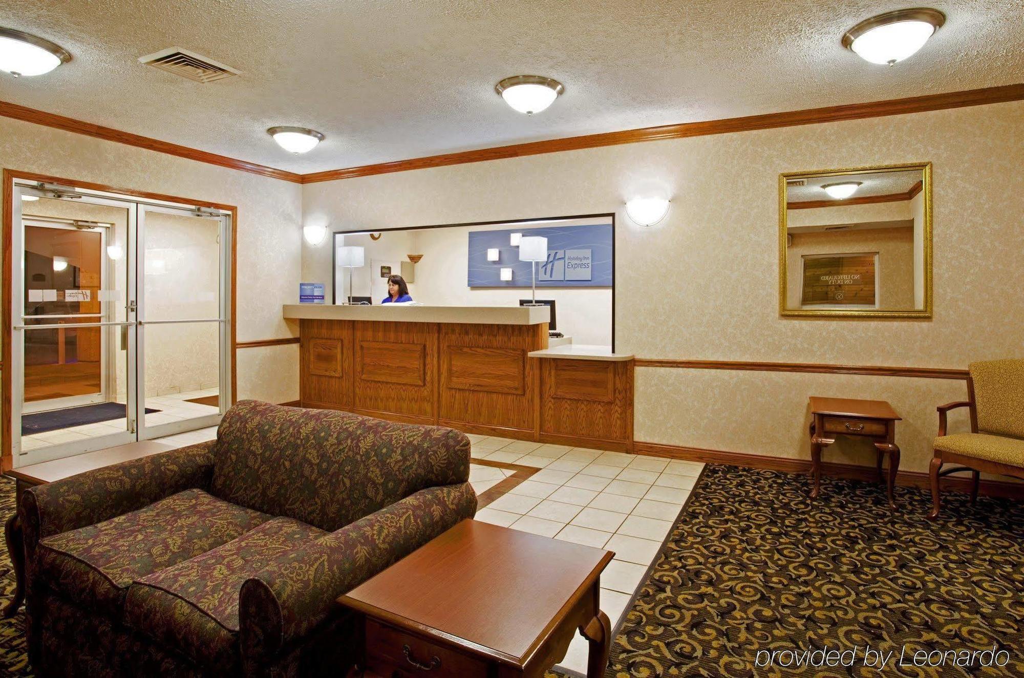Baymont By Wyndham Galesburg Hotel Exterior photo